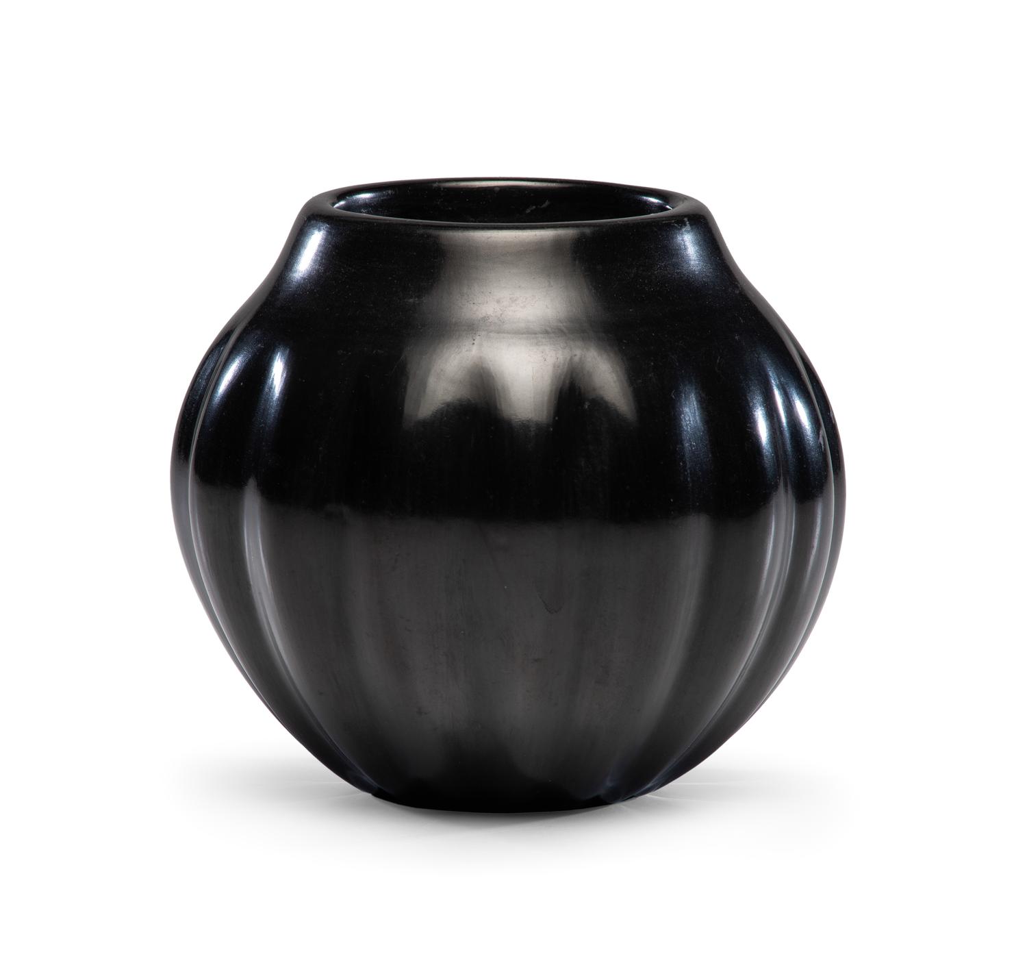 Blackware Pottery Melon Jar Lot is located and will ship from Cincinnati, Ohio.