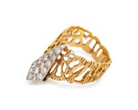 BICOLOR GOLD AND DIAMOND RING