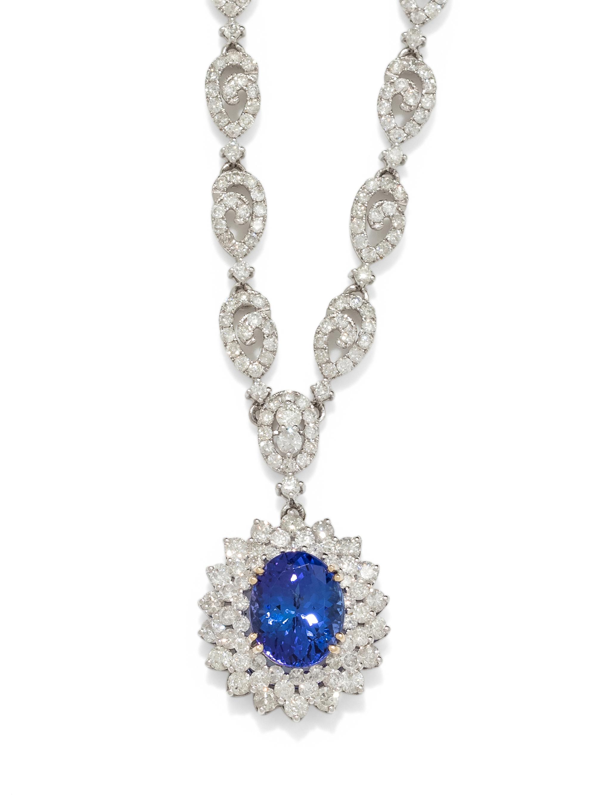 TANZANITE AND DIAMOND NECKLACE