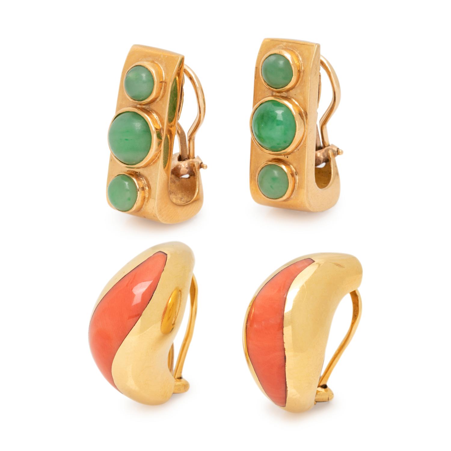 COLLECTION OF YELLOW GOLD AND HARDSTONE EARCLIPS