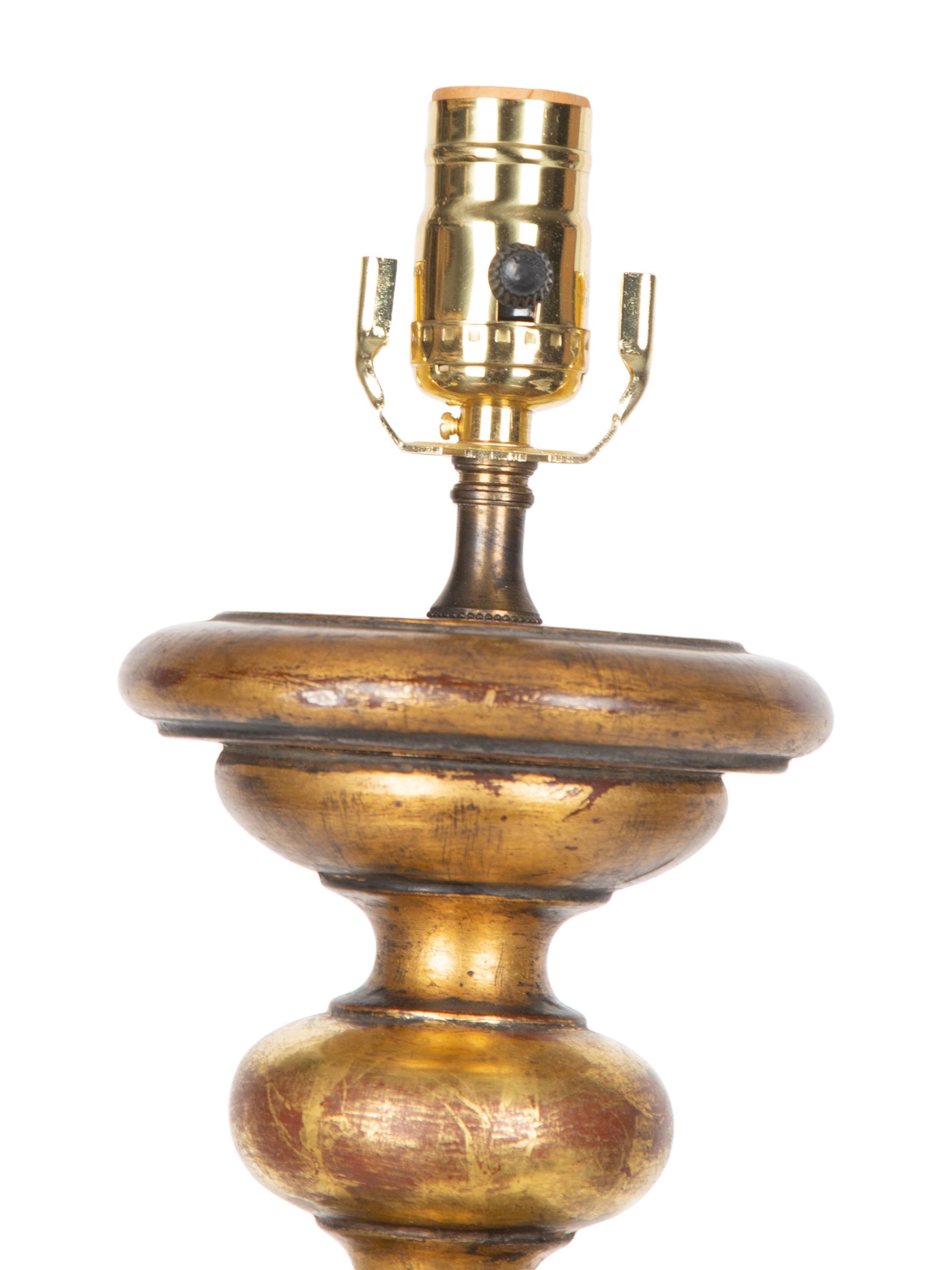 An Italian Neoclassical Giltwood Column Lamp
