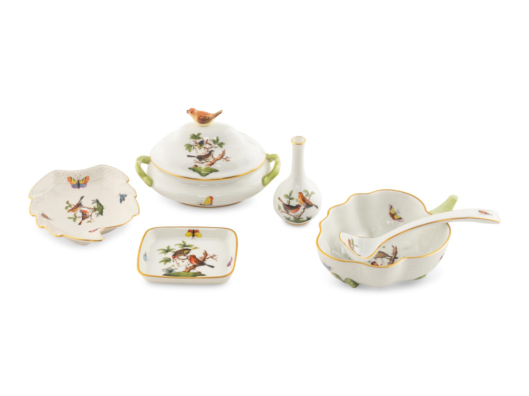 A Herend Porcelain Rothschild Bird Table Service