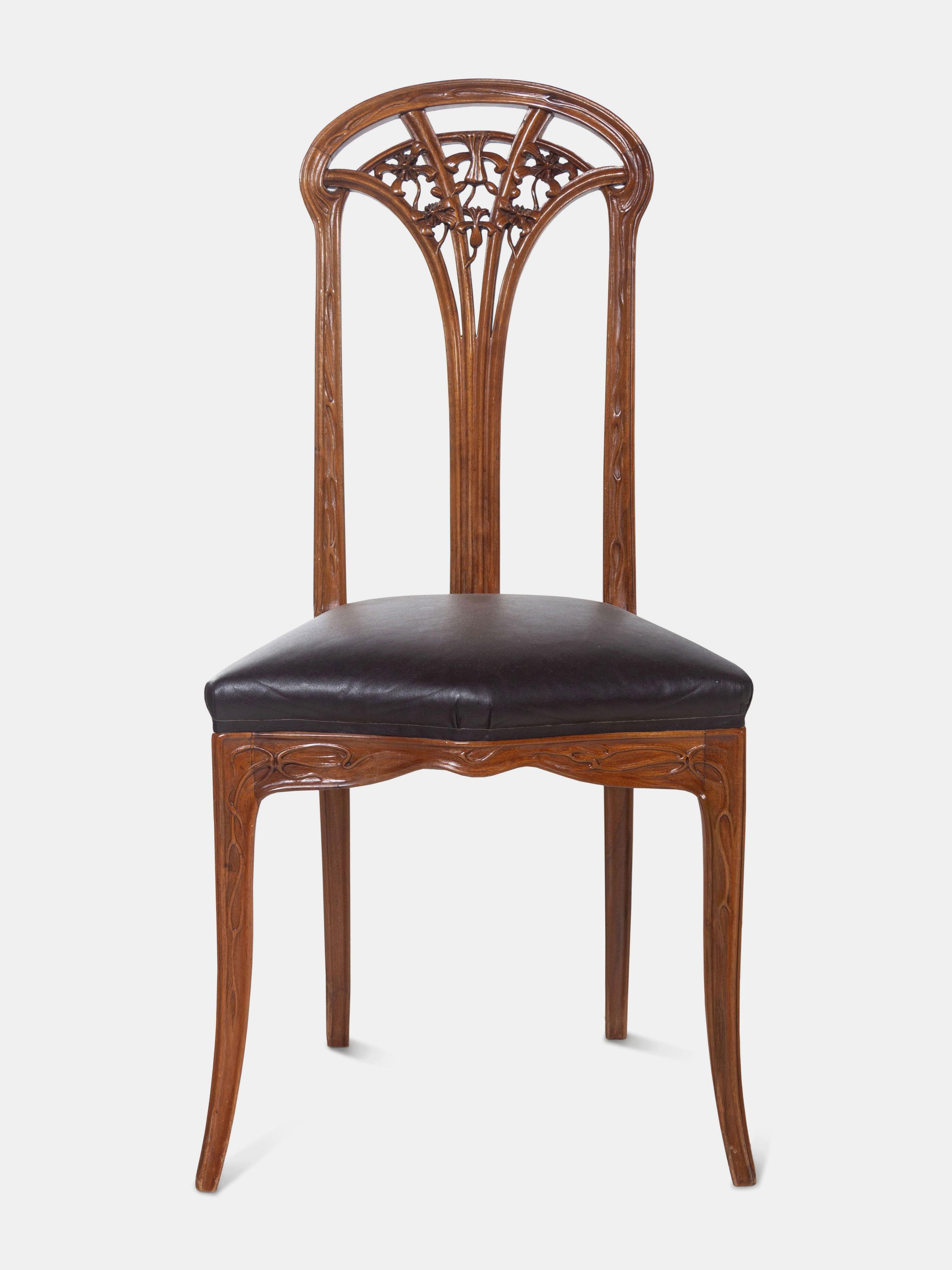 Aux Clématites Chair, c. 1900
