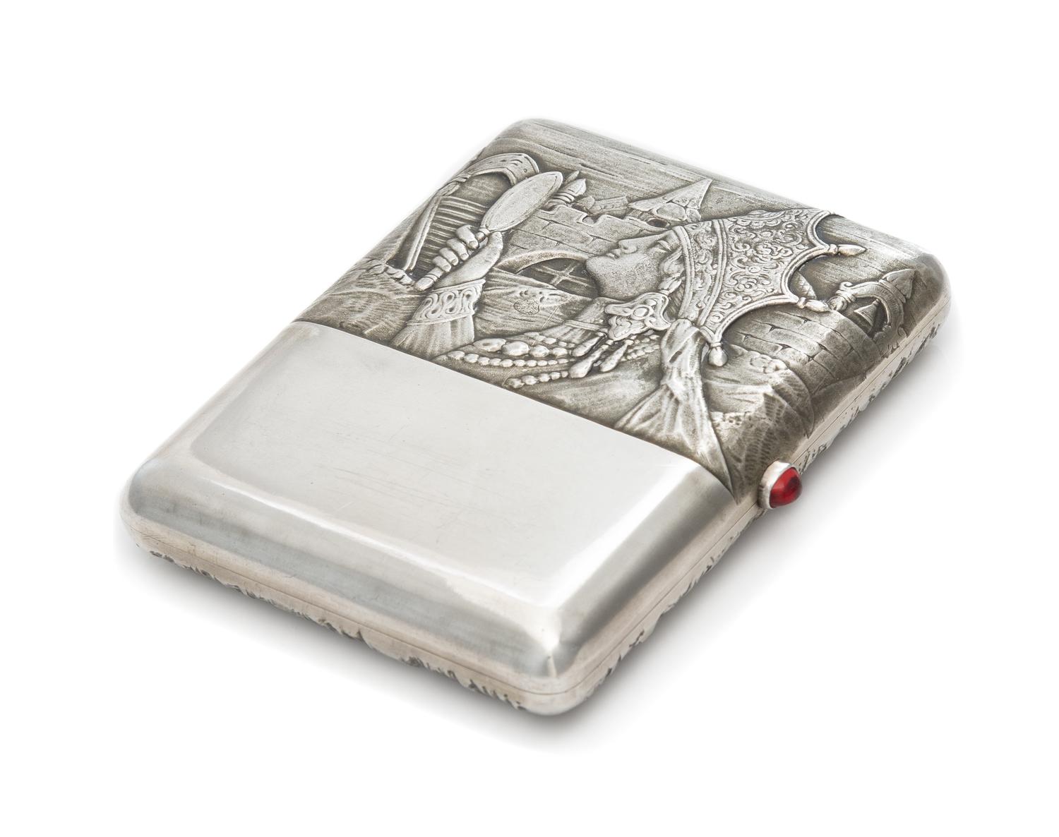 A Russian Silver Cigarette Case, Maker's Mark OK, Moscow, Late 19th/Early 20th Century, have a samodorok decorated lid, the underside w