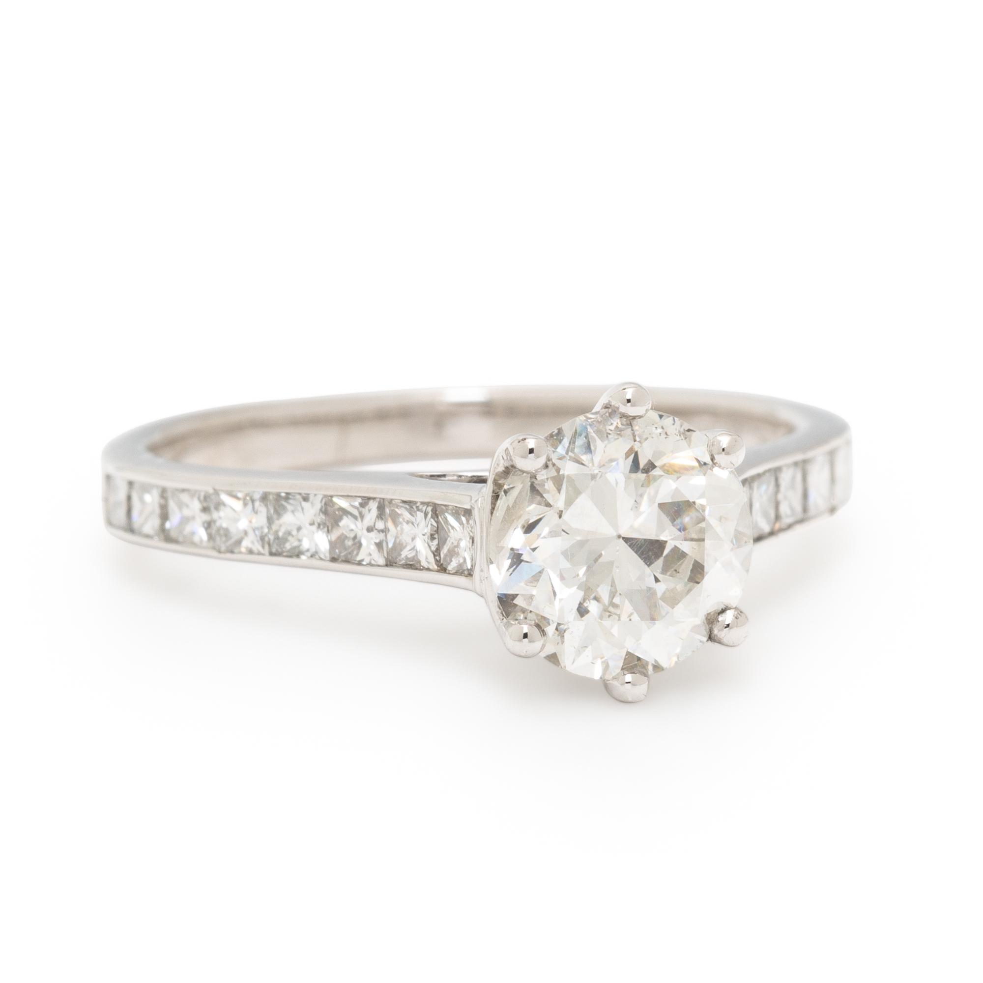 DIAMOND AND PLATINUM RING