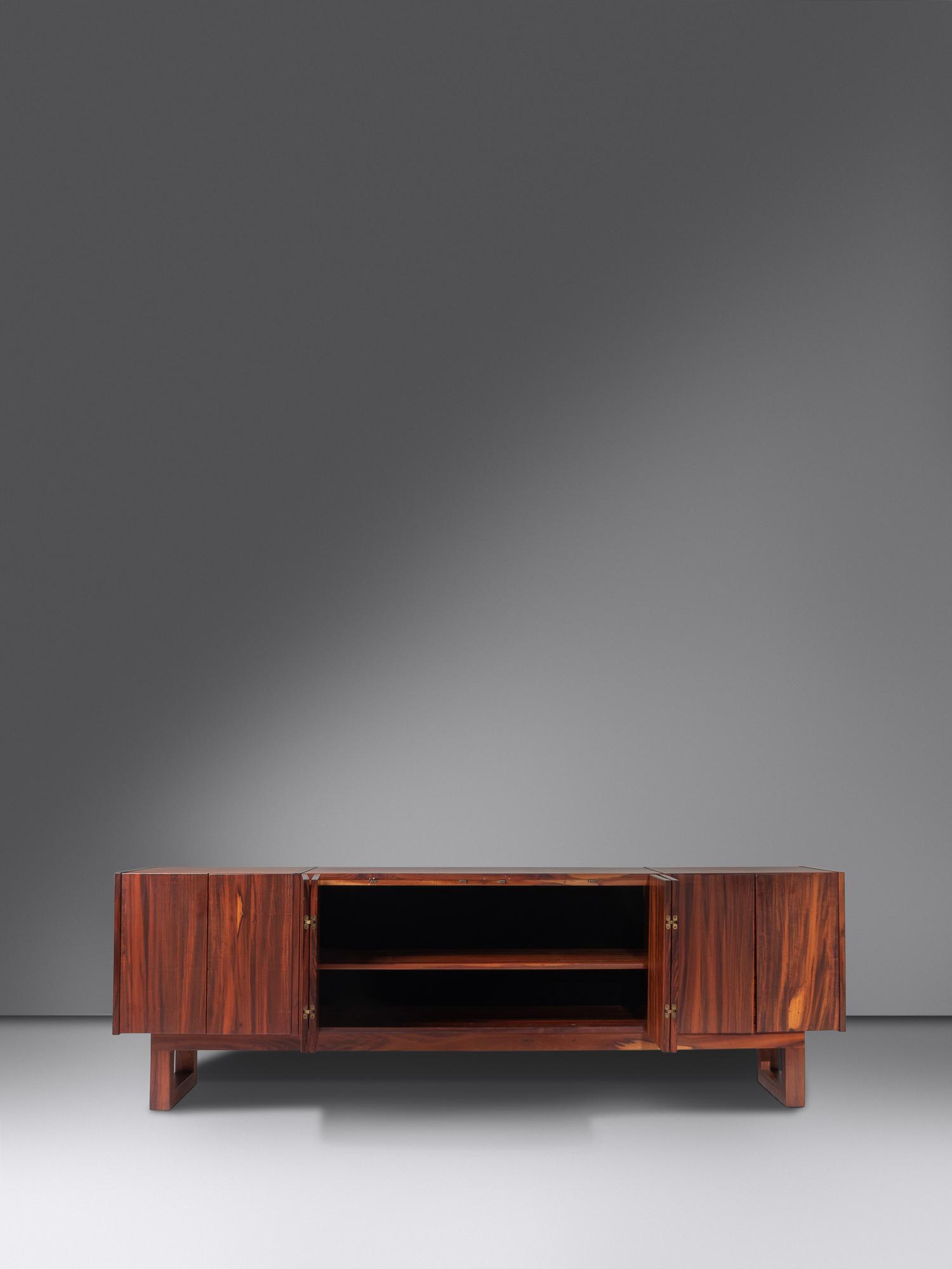 Custom Sideboard Design One Inc., USA