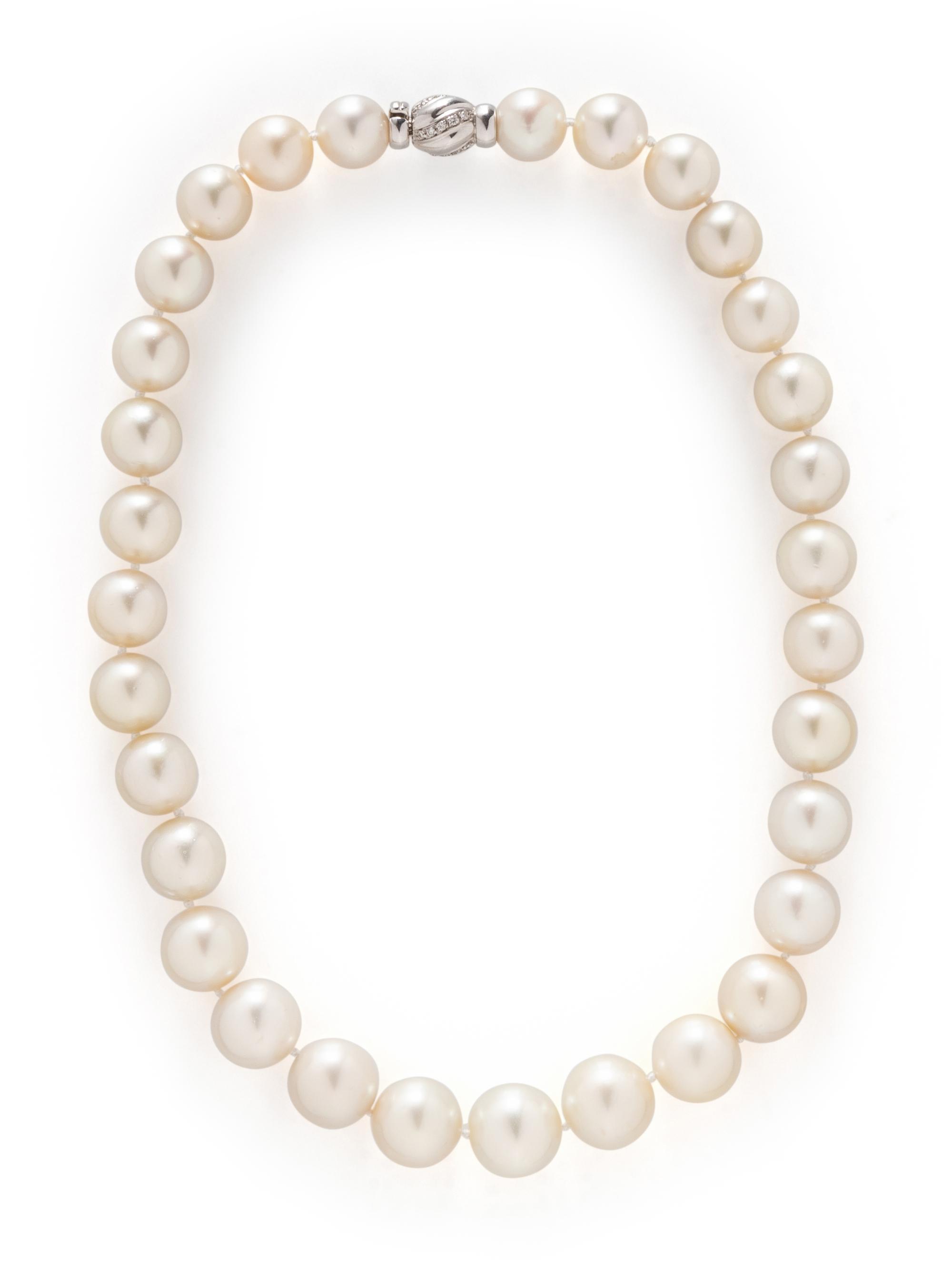 CULTURED SOUTH SEA PEARL AND DIAMOND NECKLACE