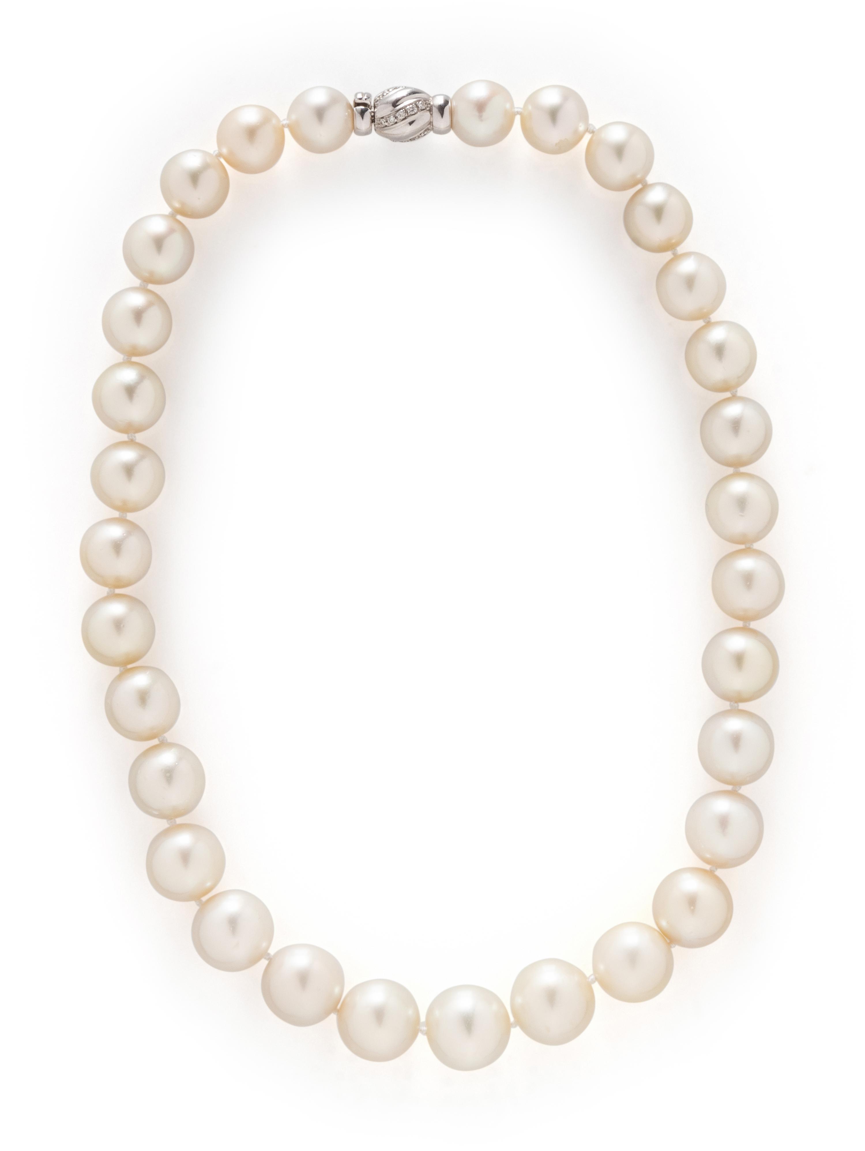 CULTURED SOUTH SEA PEARL AND DIAMOND NECKLACE