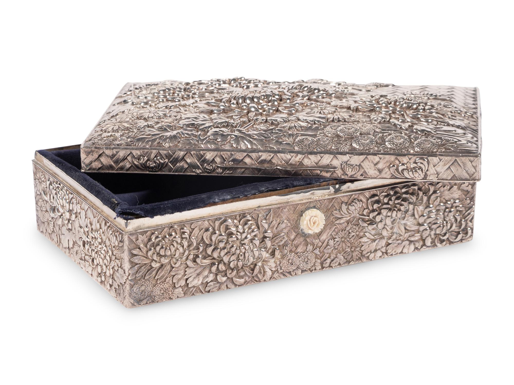 A Silver Table Box with Chrysanthemum Decoration