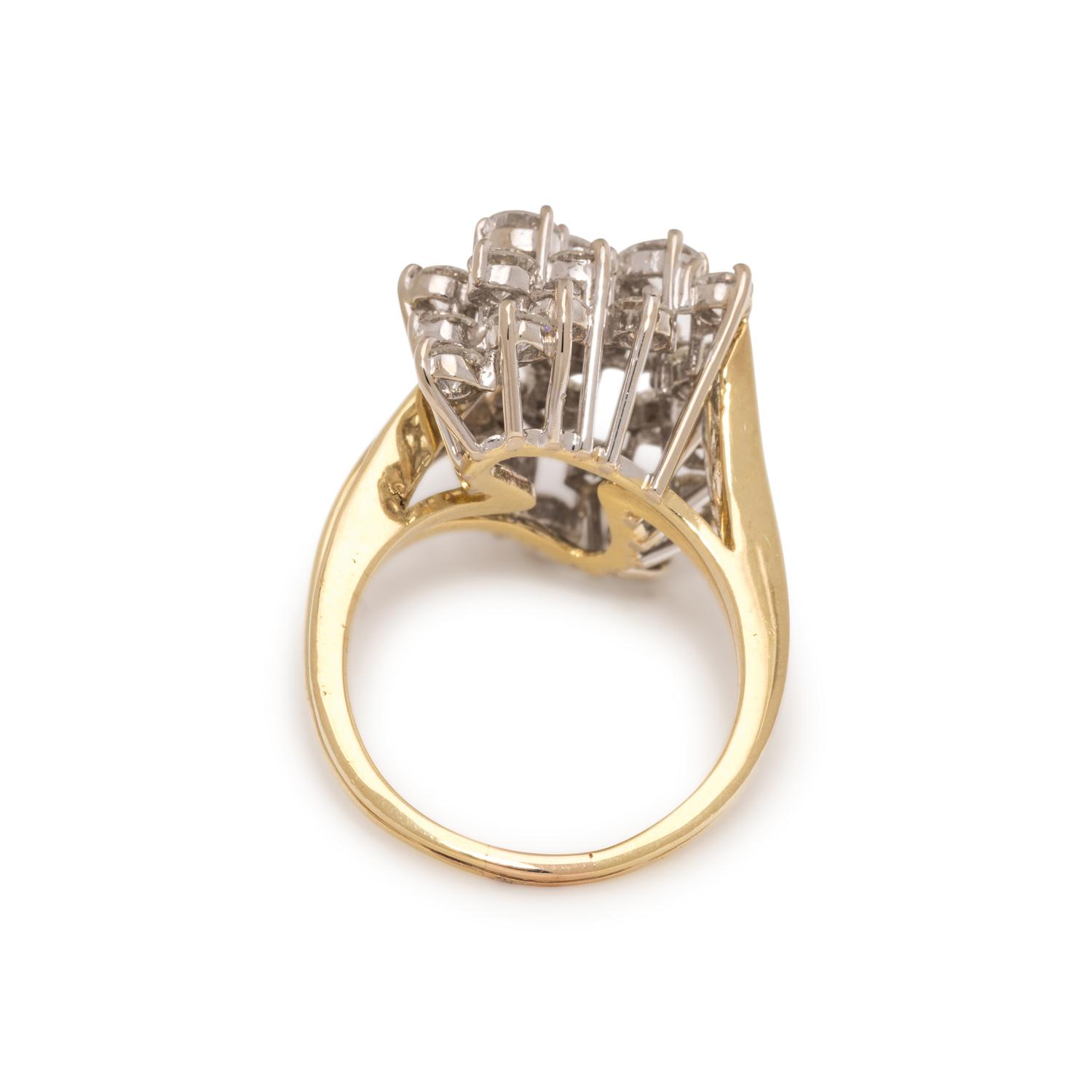DIAMOND CLUSTER RING
