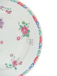 A Set of Four Chinese Export Porcelain Plates