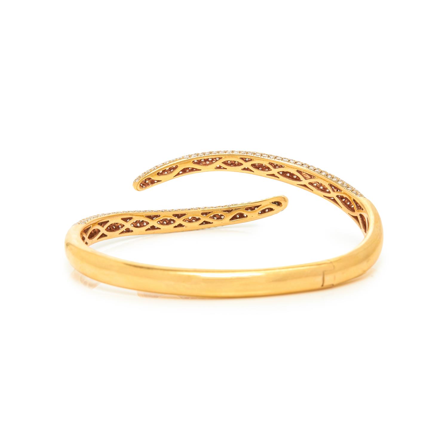 ANITA KO, ROSE GOLD AND DIAMOND 'TAIL' BANGLE BRACELET
