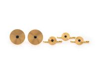 TIFFANY & CO., YELLOW GOLD AND SAPPHIRE DRESS SET.