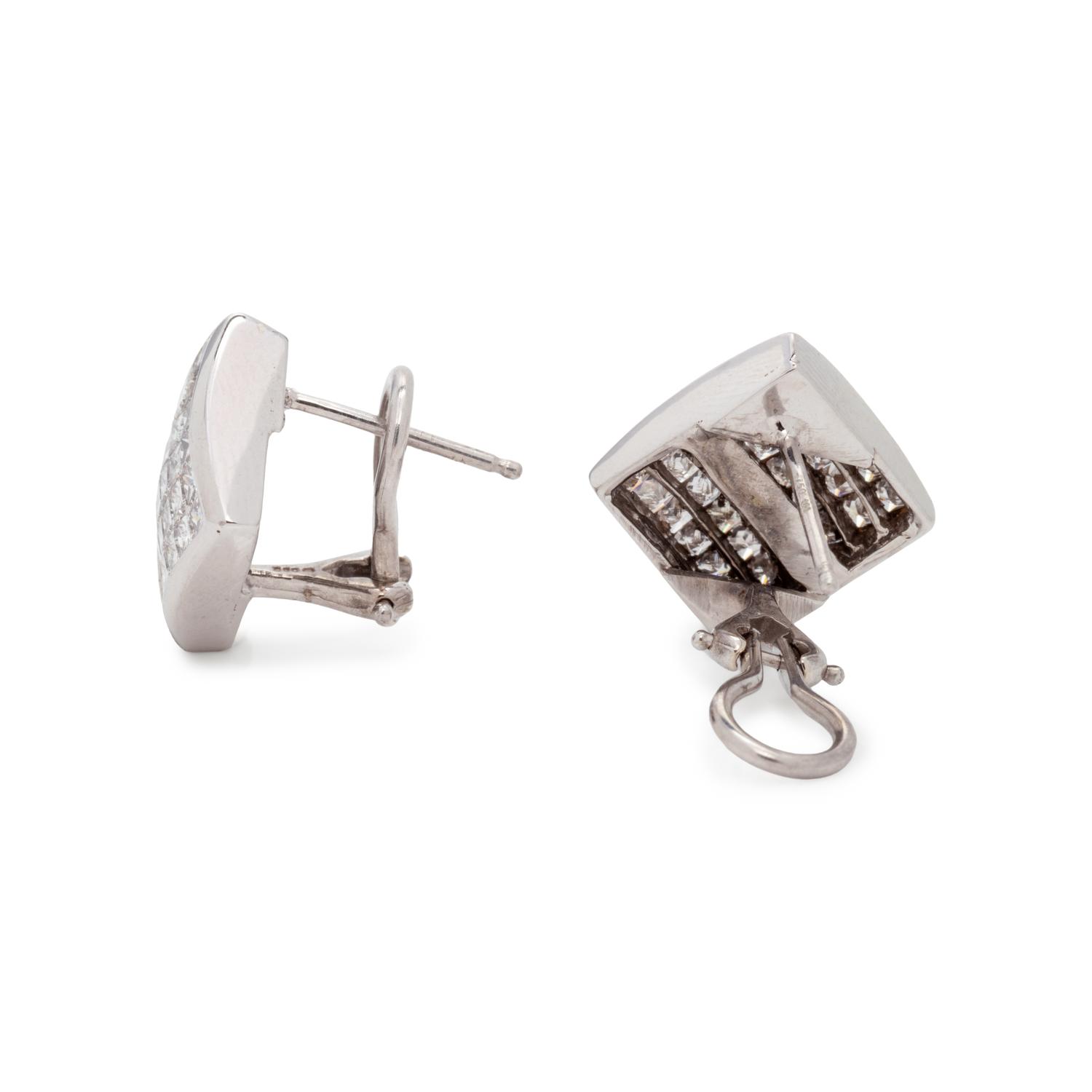 DIAMOND EARRINGS