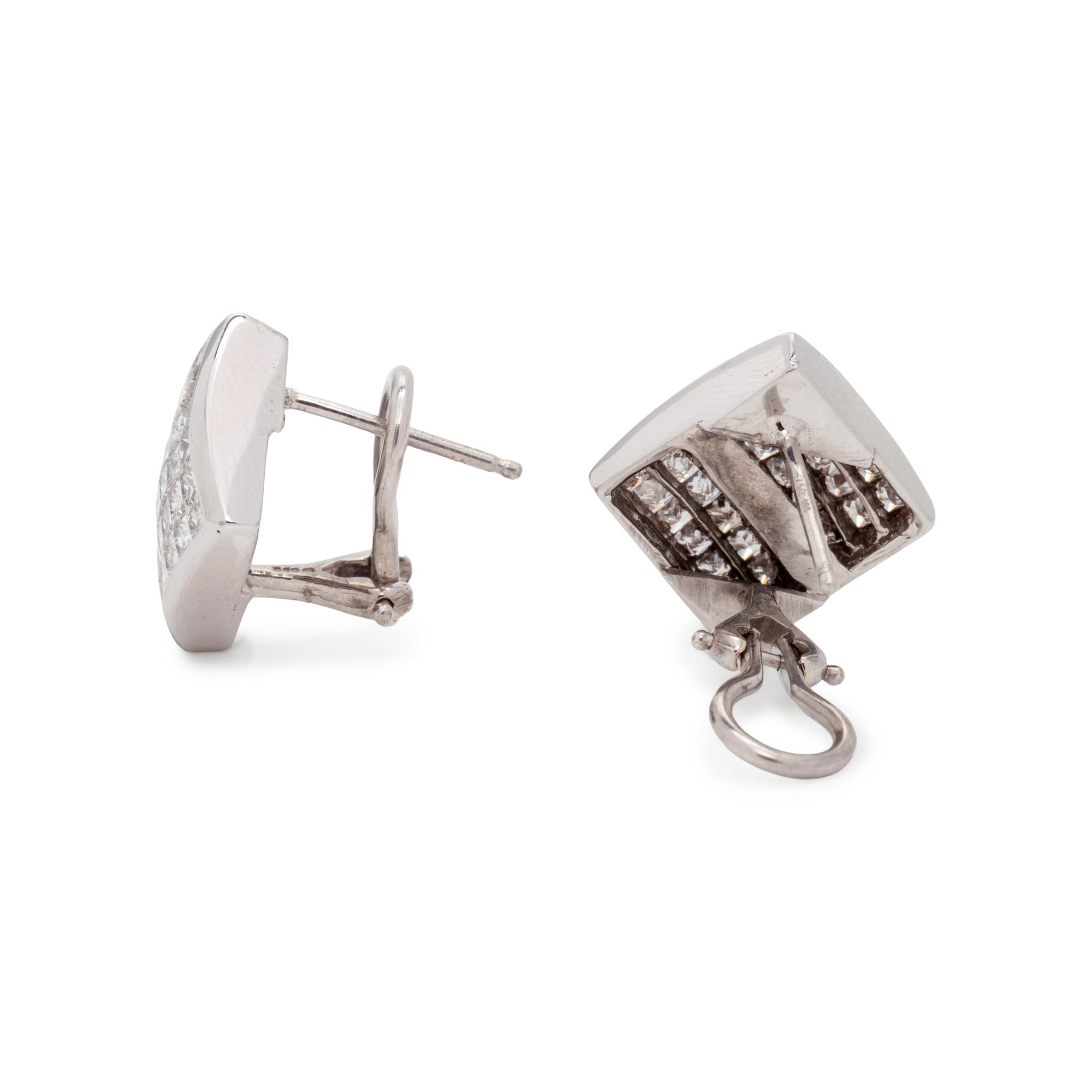DIAMOND EARRINGS