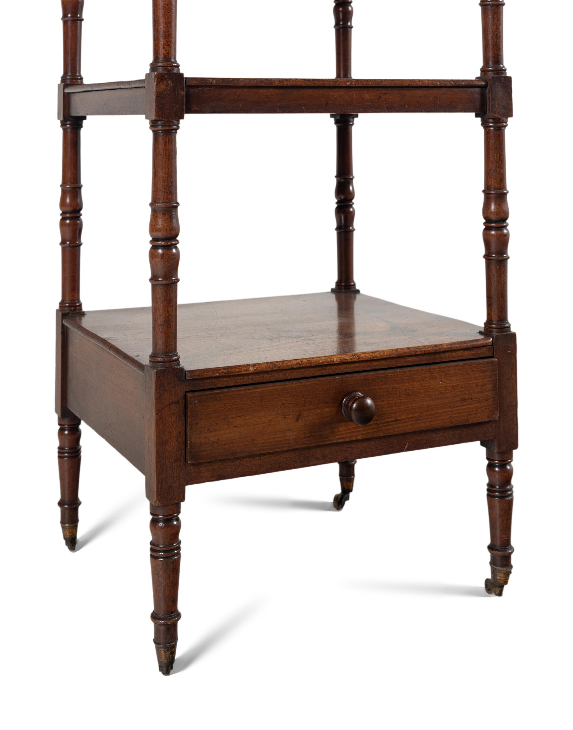 A Regency Mahogany Étagère
