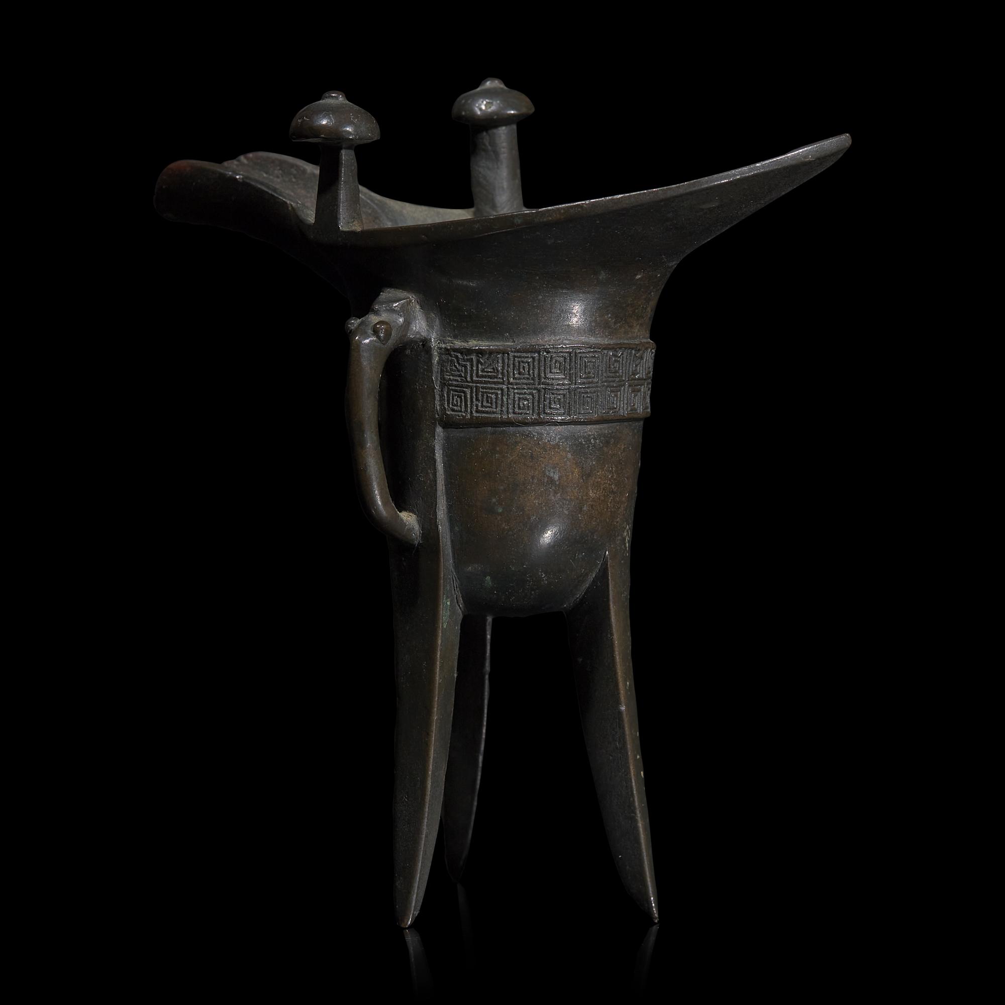 A Chinese Archaistic Patinated Bronze Jue Wine Cup, Late Ming to Qing Dynasty 明末清初 銅加漆爵杯