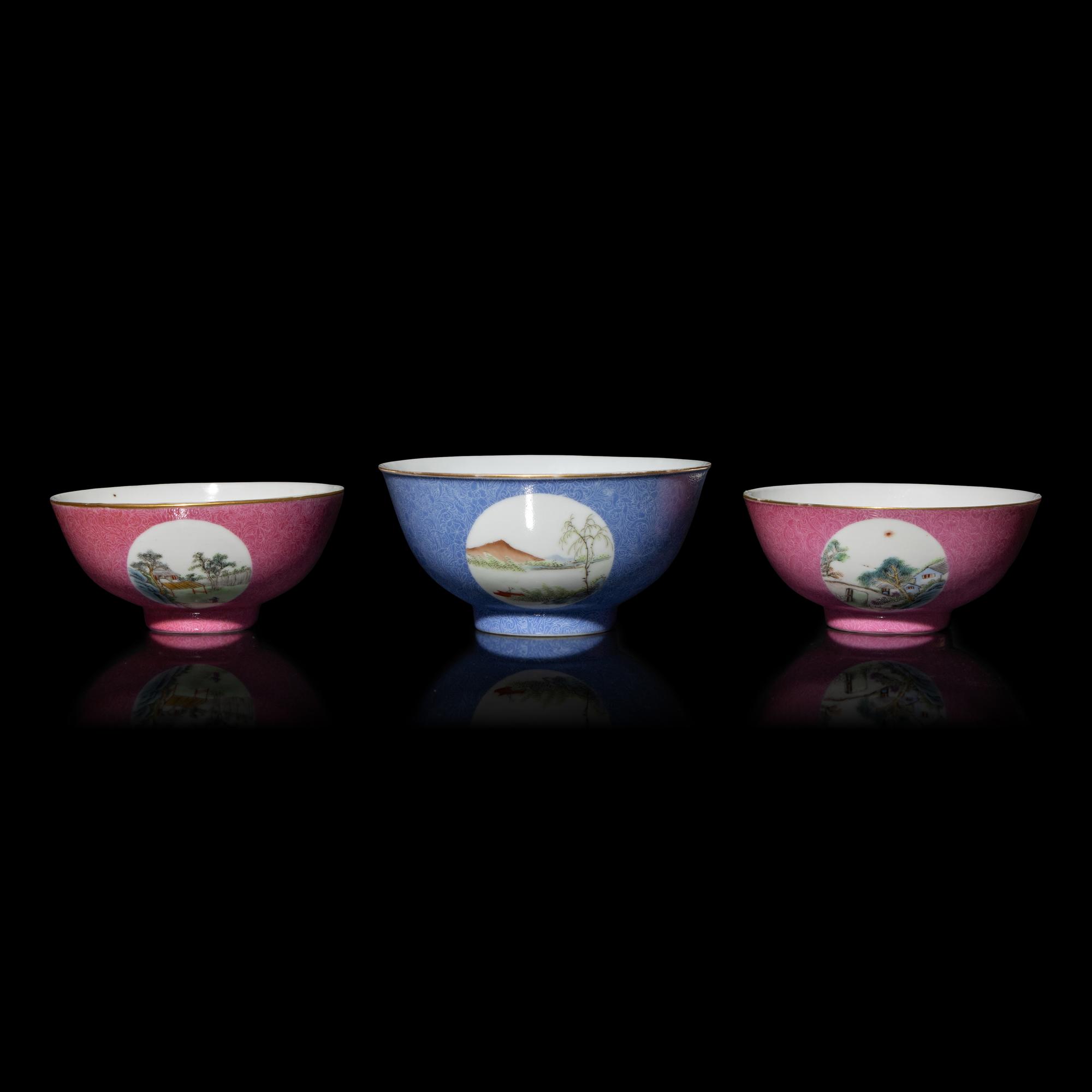 Three Chinese Sgraffito Ground Famille Rose Porcelain 'Landscape' Bowls, Early 20th Century — 民國 軋道粉彩開光山水圖碗三件