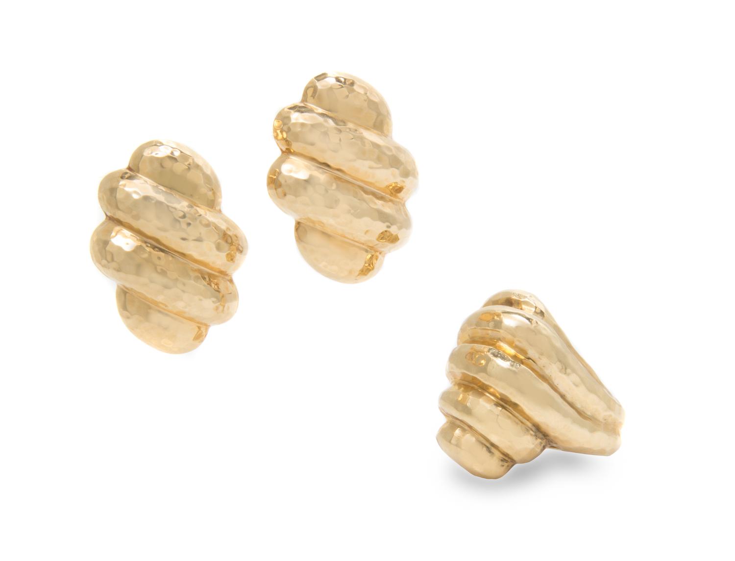A Collection of Yellow Gold Jewelry, 16.70 dwts.