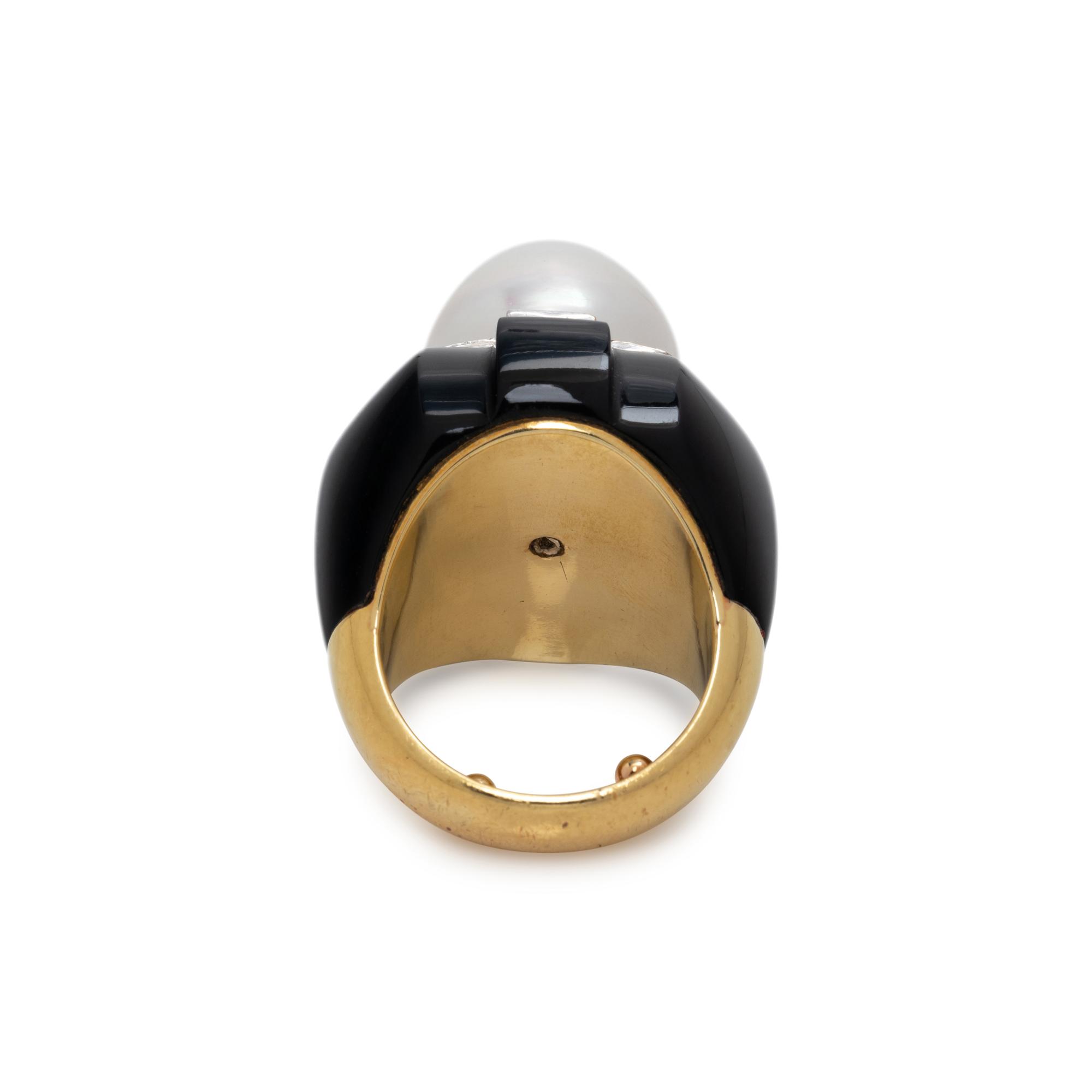 CULTURED SOUTH SEA PEARL, DIAMOND AND ONYX RING