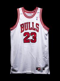 A Michael Jordan Chicago Bulls Signed Autograph Authentic Home 23 Nike Jersey (Upper Deck Authenticated)