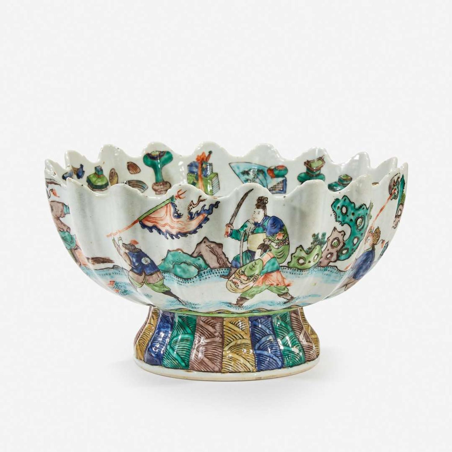 A famille verte-decorated porcelain lobed bowl probably 19th /20th Century