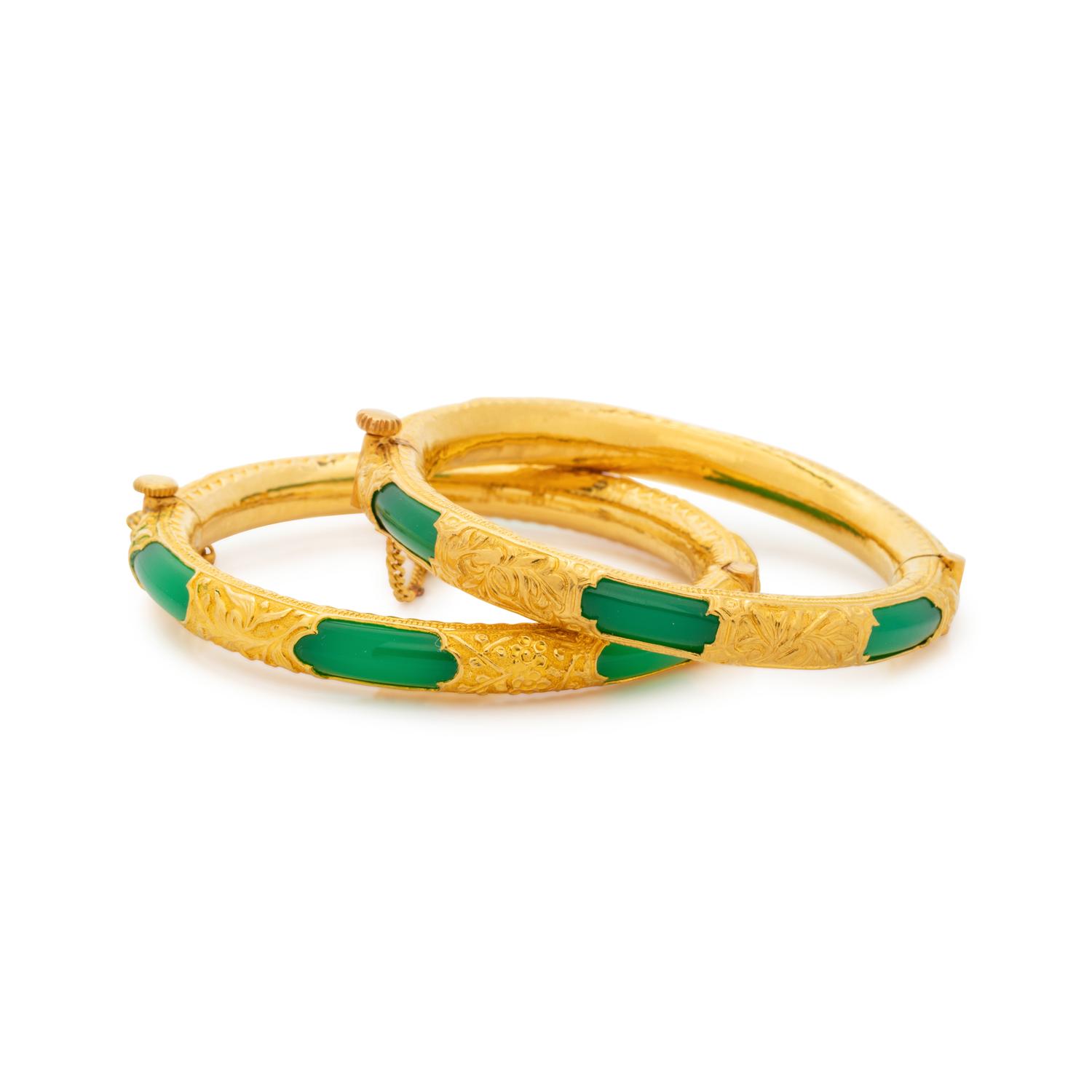 HIGH KARAT GOLD BANGLE SET
