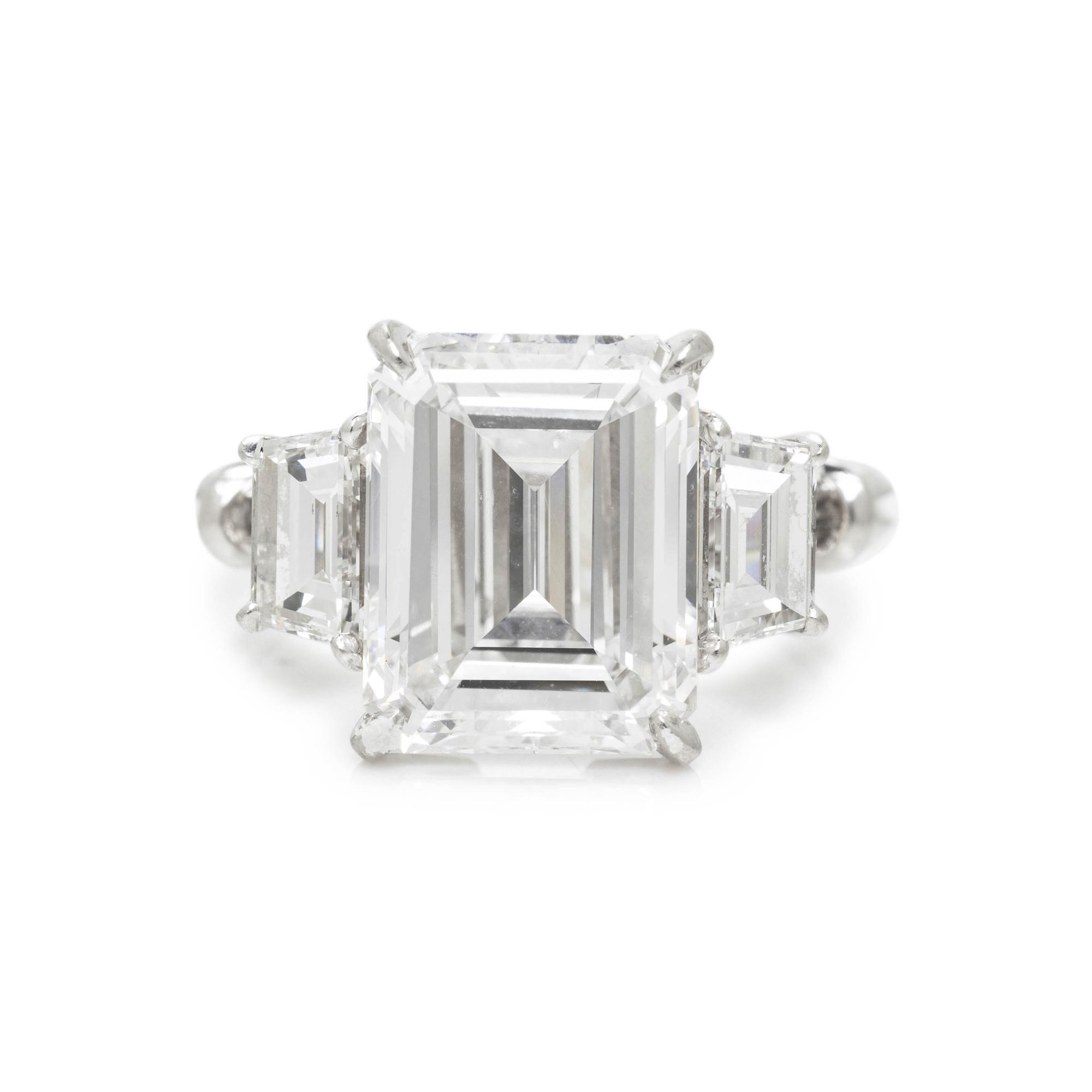 Exceptional Diamond and Platinum Ring