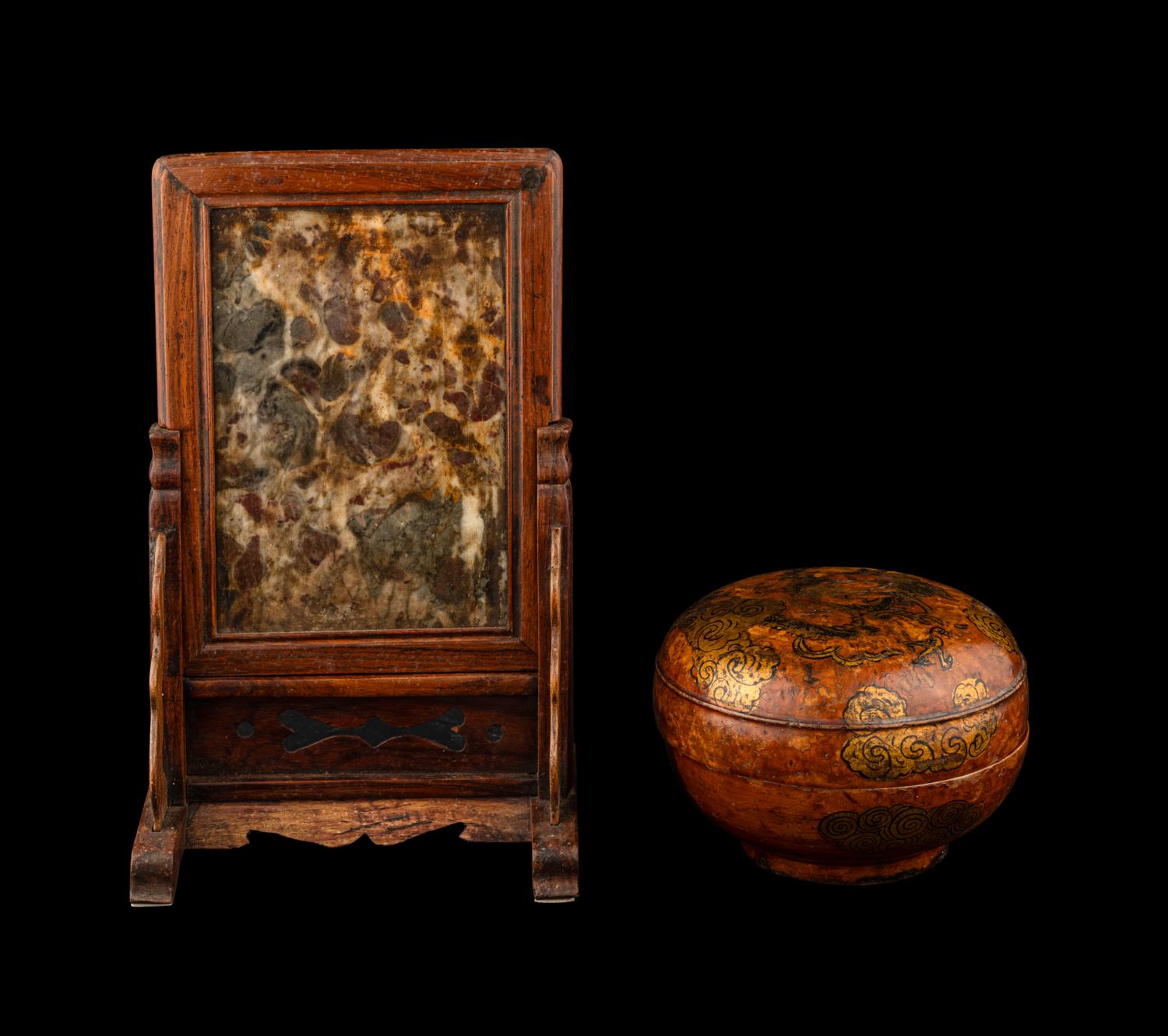 A Chinese Dream Stone Inset Huali Wood Table Screen and A Gilt Lacquered Wood Covered Box