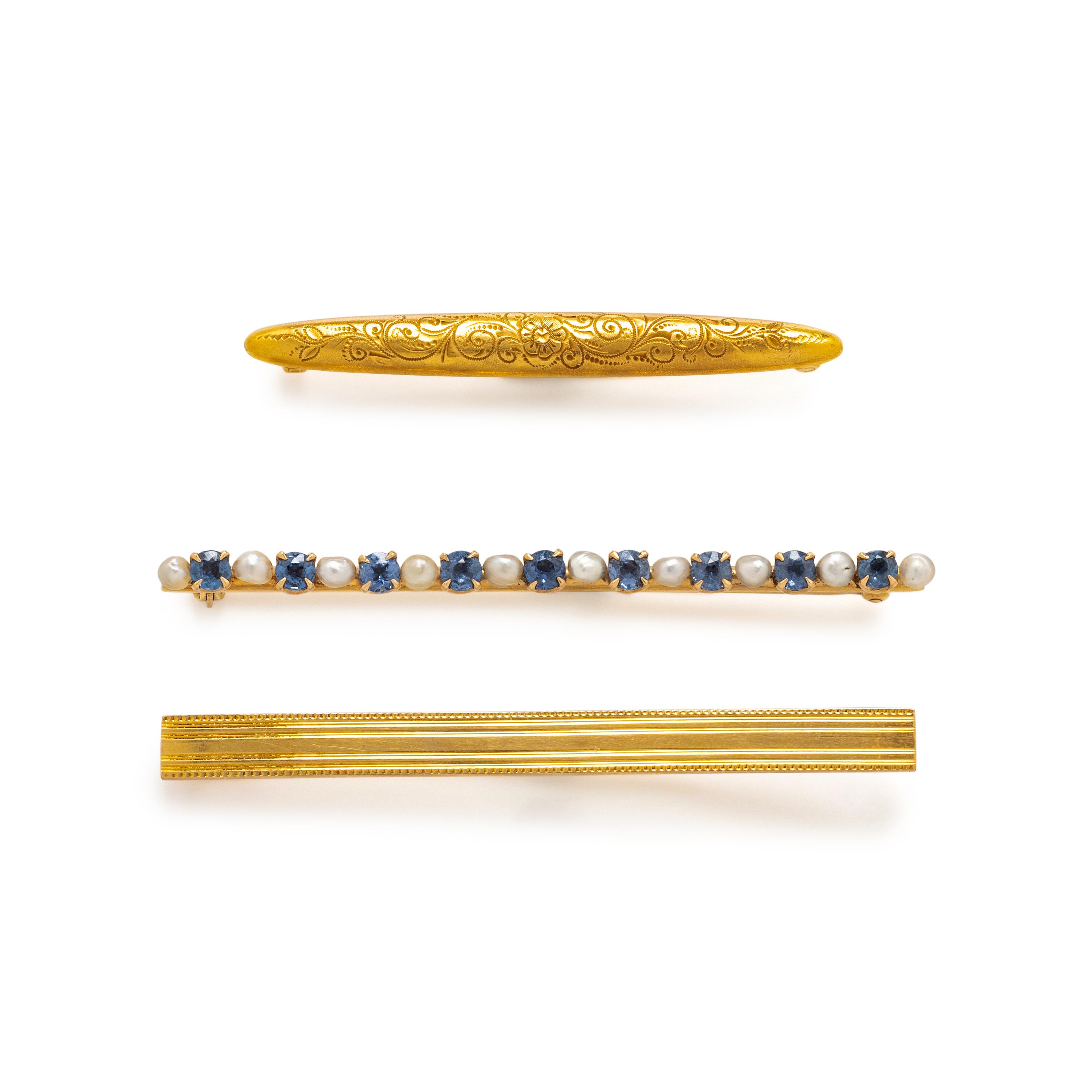 COLLECTION OF YELLOW GOLD BAR PINS