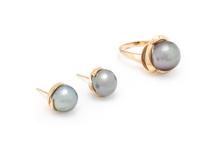 COLLECTION OF CULTURED TAHITIAN PEARL JEWELRY