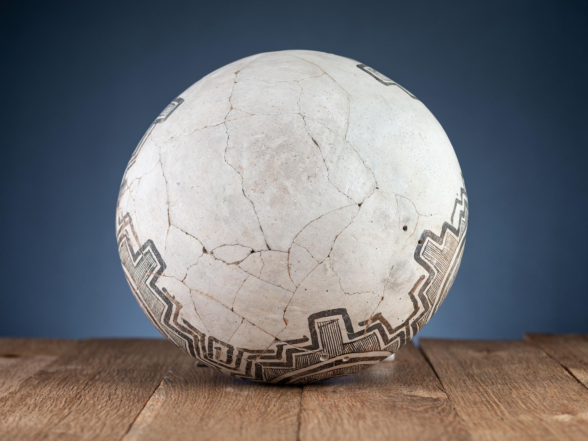 Tularosa Black-on-White Pottery Jar