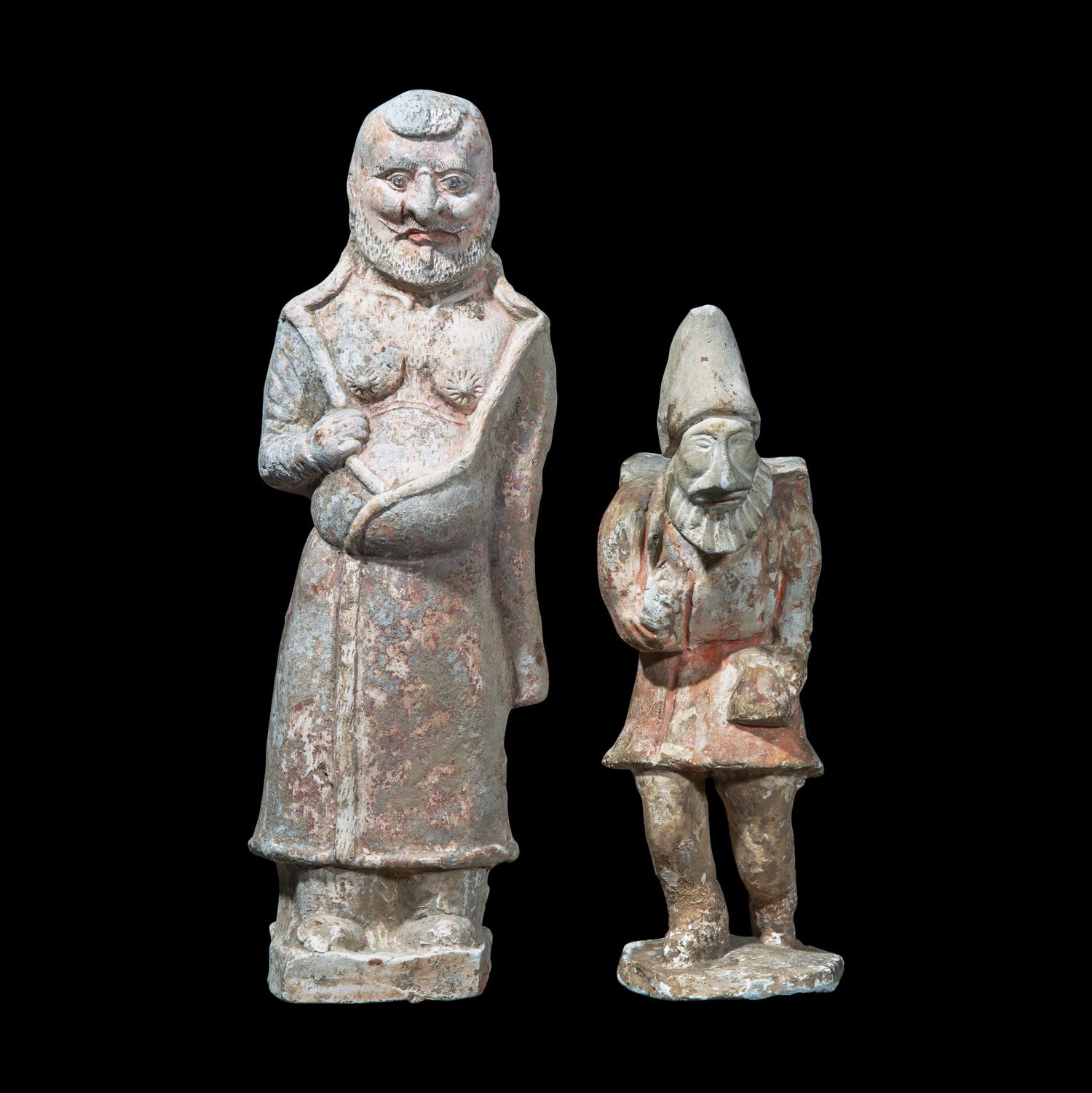 Two Chinese Painted Pottery Figures of Foreigners, Tang Dynasty and Later 唐及以後 陶俑兩件