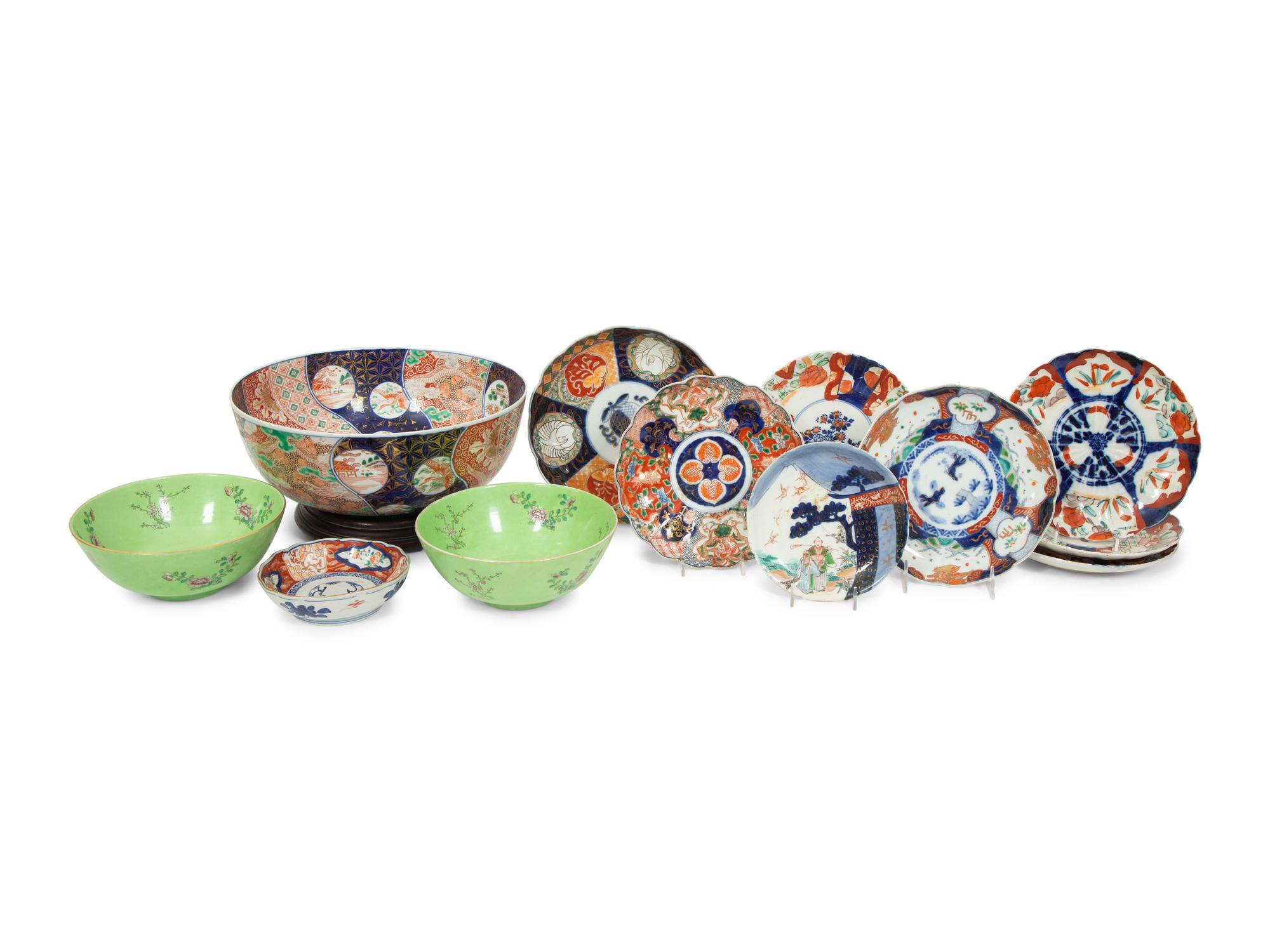 Twelve Japanese Porcelain Articles
