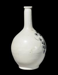 A Japanese Imari Bottle Vase