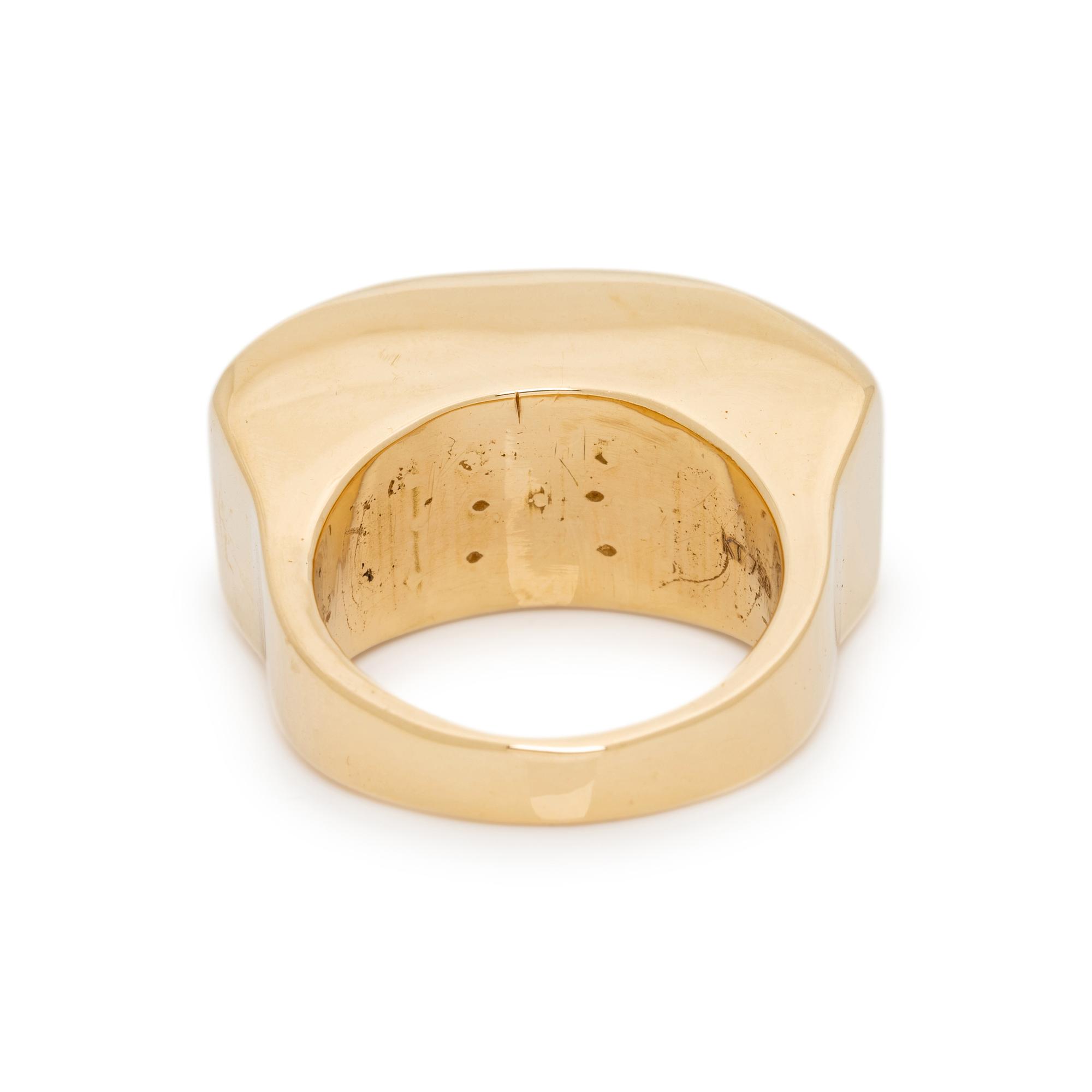 YELLOW GOLD AND JADE SADDLE RING