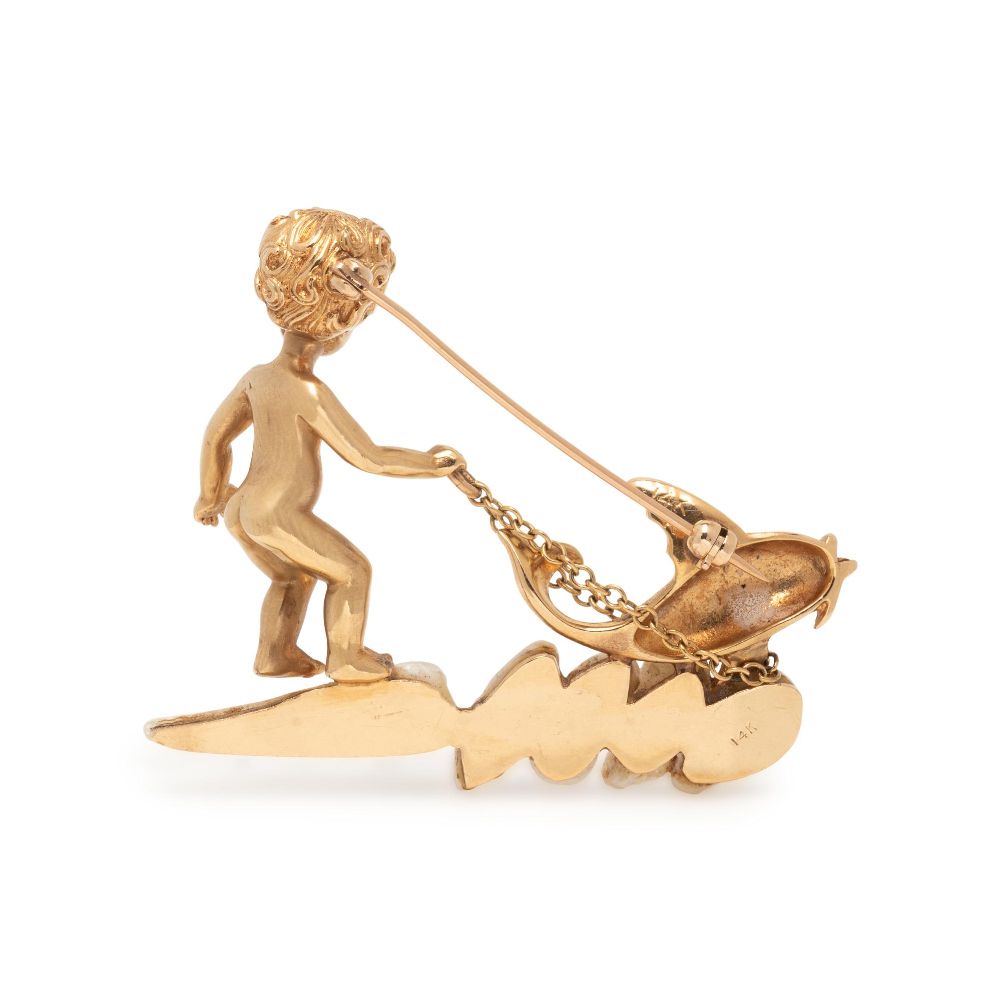 YELLOW GOLD AND FRESHWATER CULTURED PEARL BROOCH
