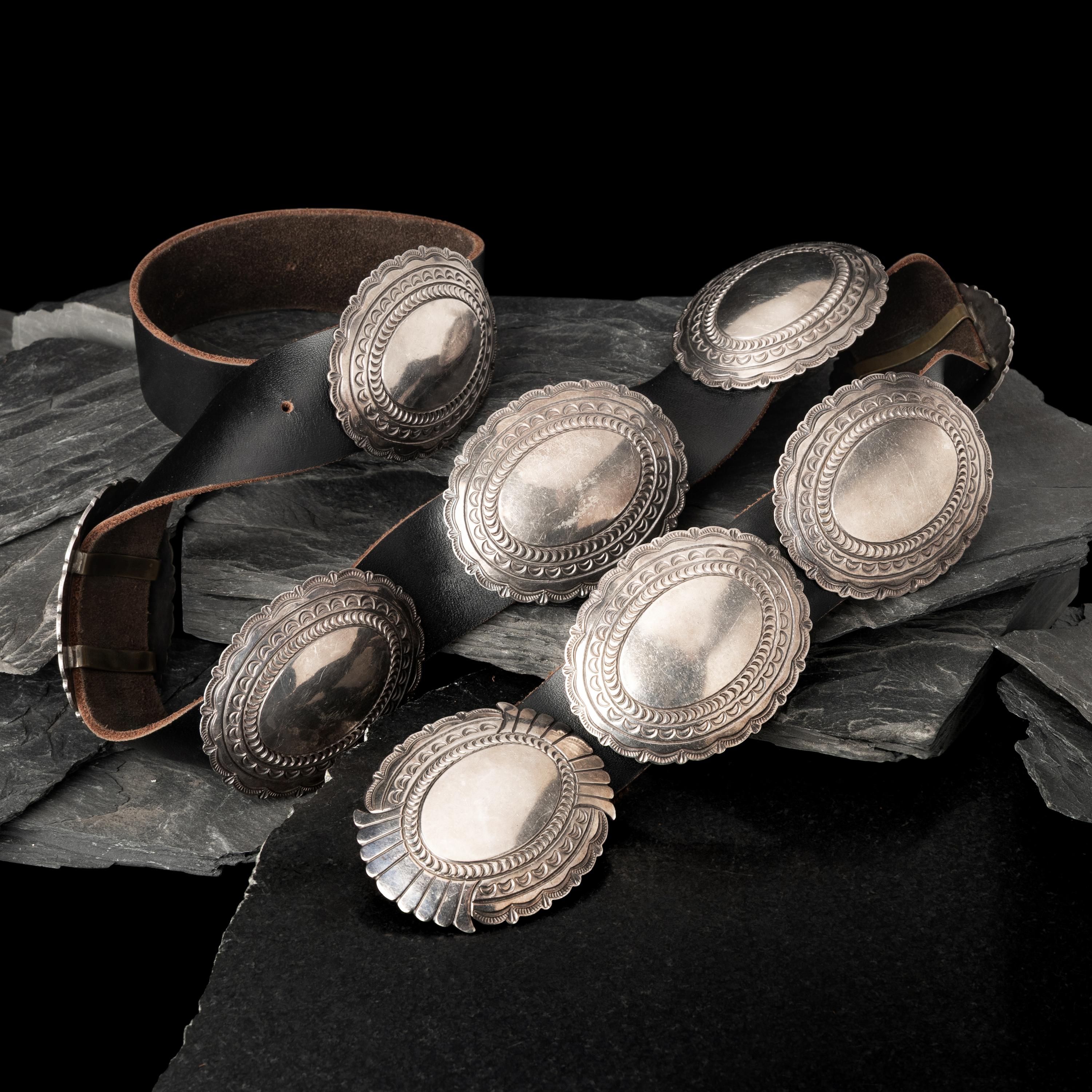 Leonard Nez (Diné, act. since 1980s) — Sterling Silver Concha Belt
