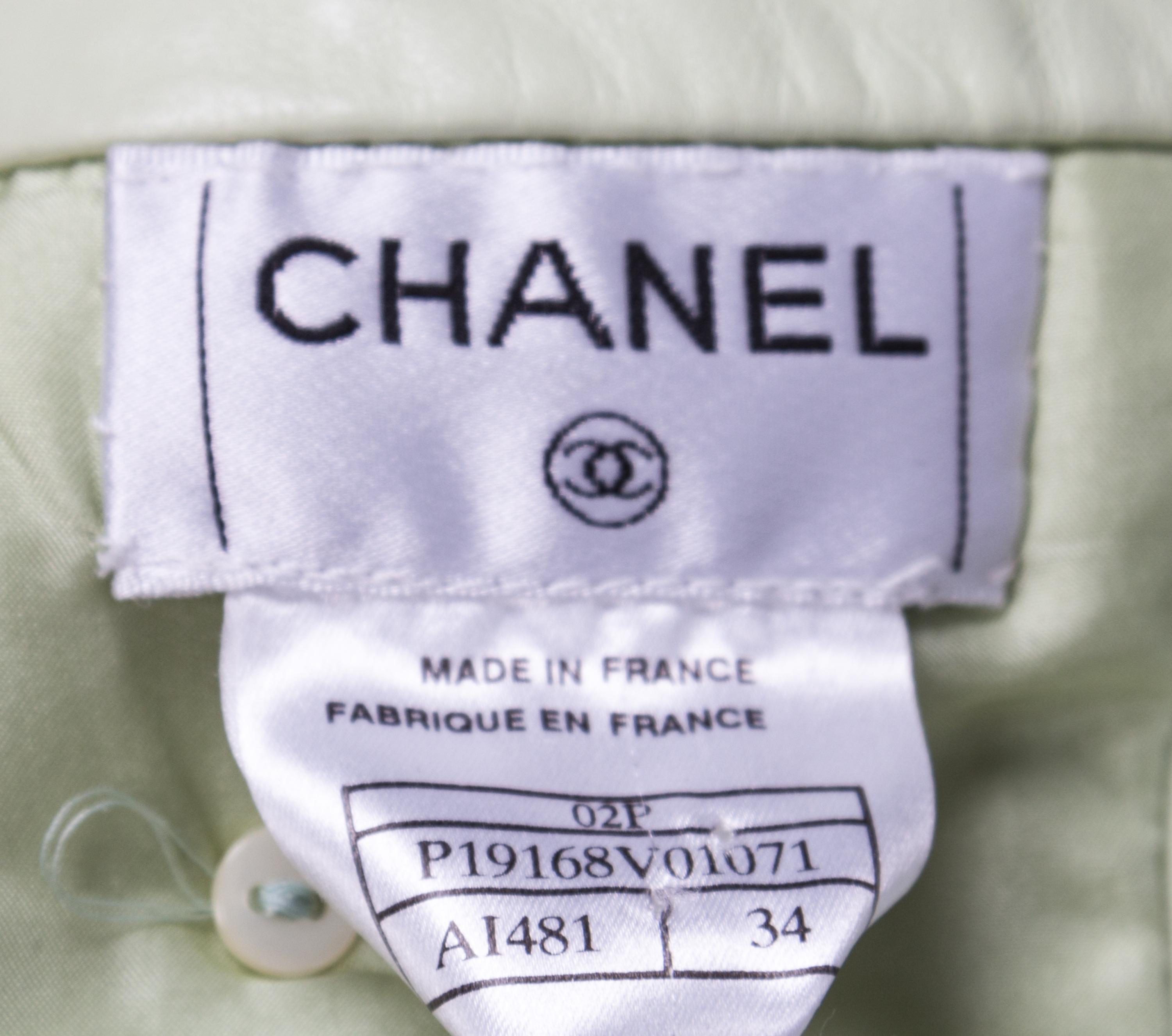 A Chanel Pale Green Leather Skirt, Size 34.