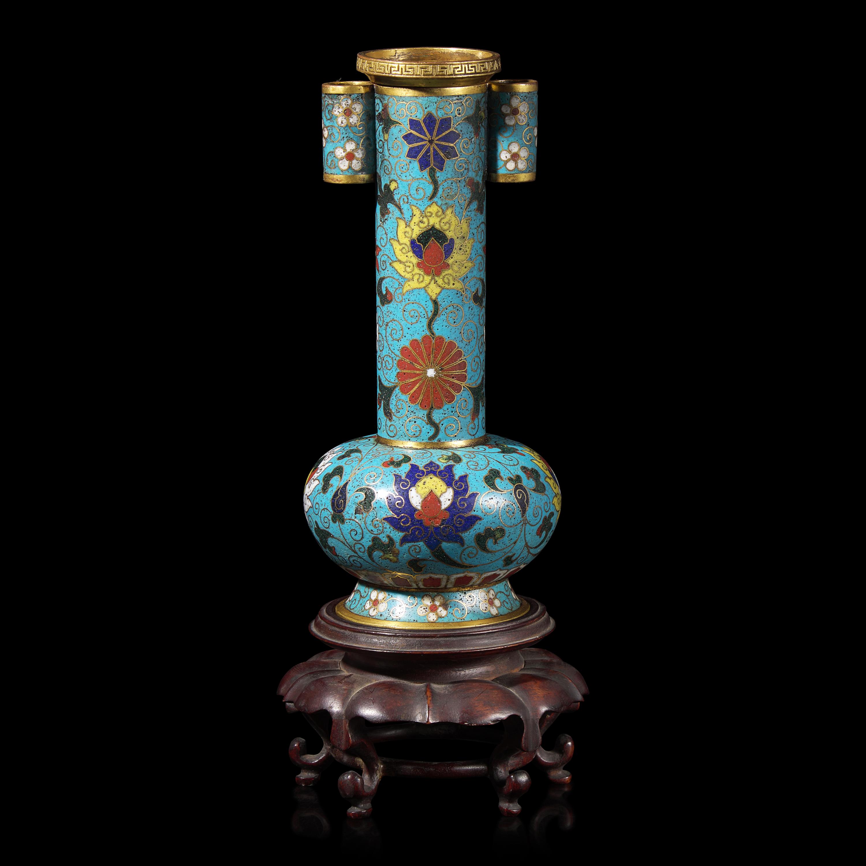 A Chinese Cloisonné Enamel Arrow Vase, Touhu 掐絲琺琅投壺
