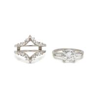 DIAMOND AND PLATINUM RING WITH JACKET