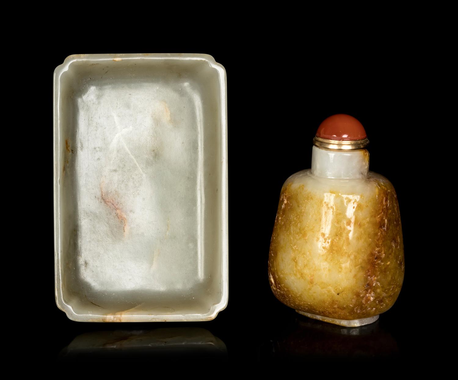 A Pale Celadon Jade Snuff Bottle and Tray