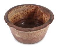 A Redware Bowl with Manganese Glaze