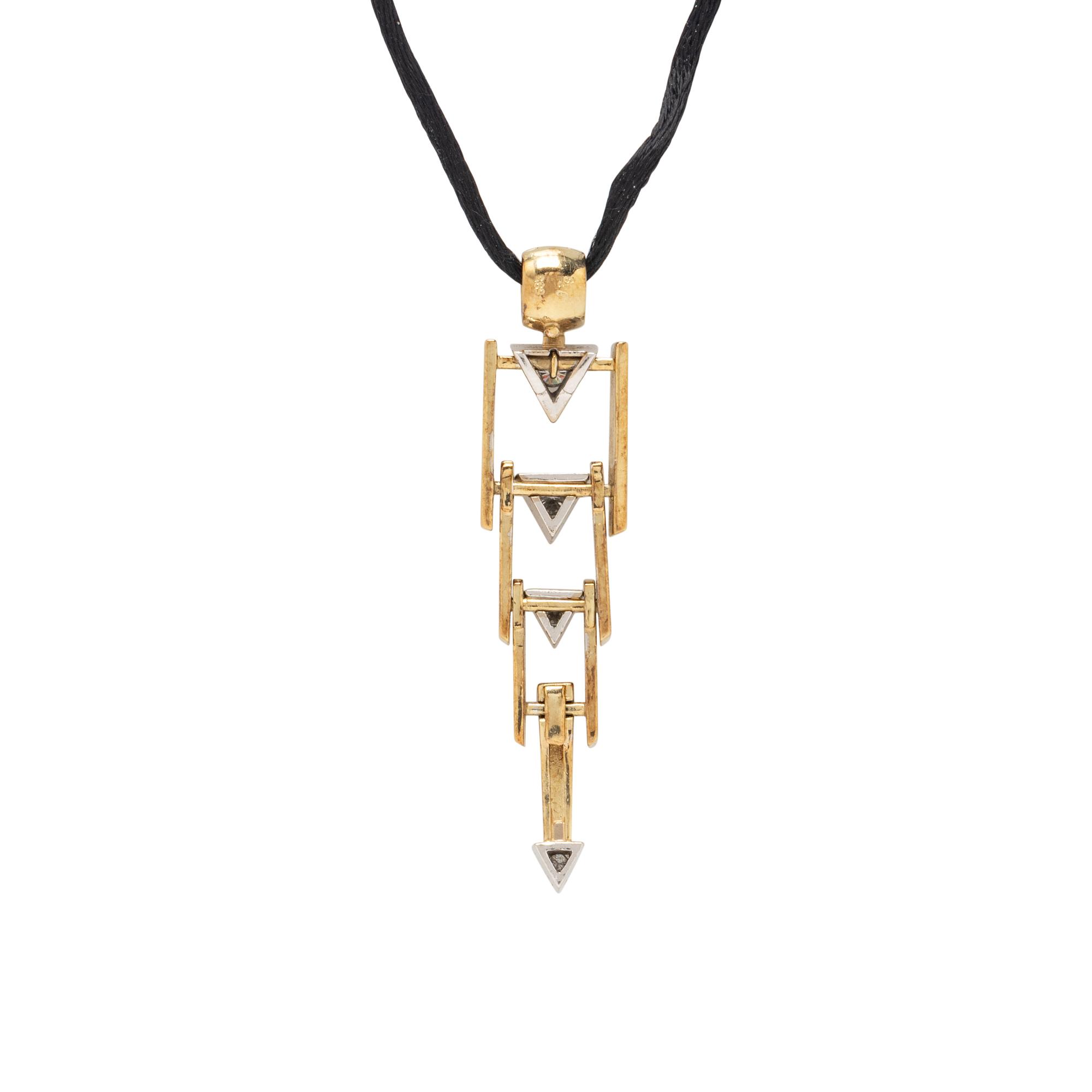 BICOLOR GOLD AND DIAMOND PENDANT