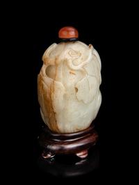 A Chinese White and Russet Jade Melon-Form Snuff Bottle