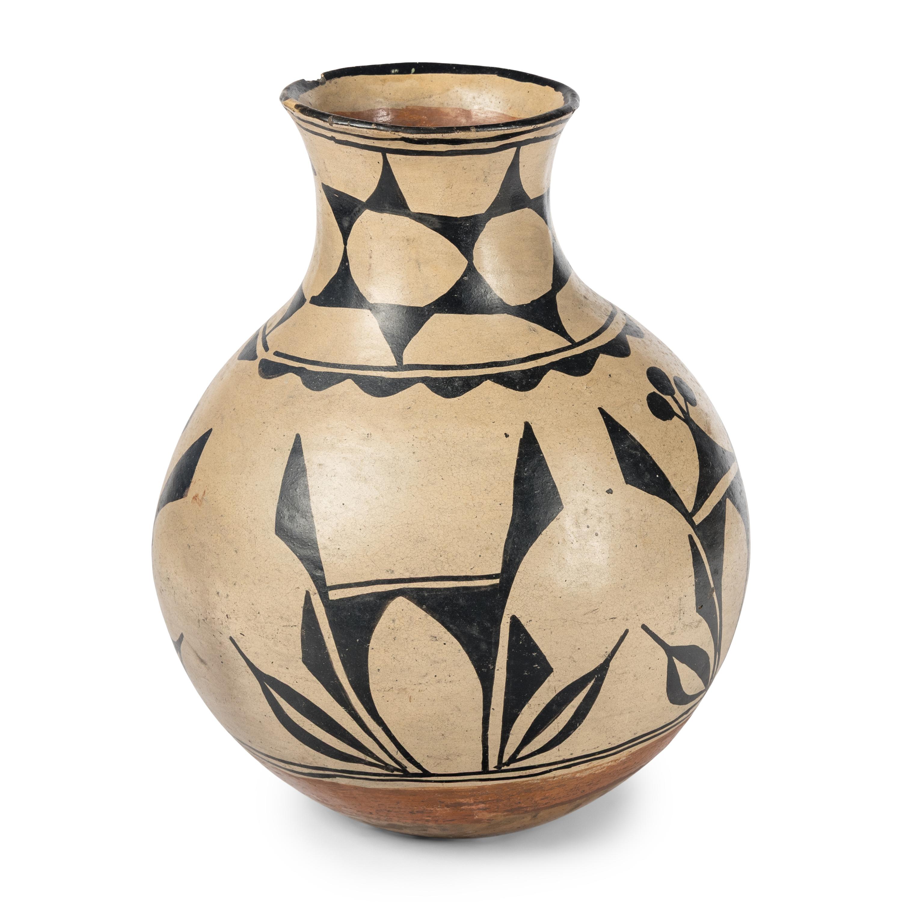 Kewa Pottery Jar