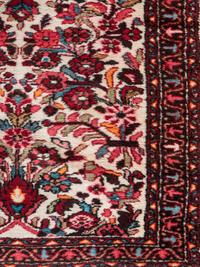 A Dergazine Wool Runner