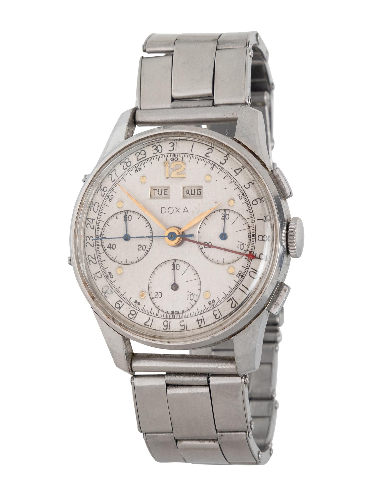 DOXA, STAINLESS STEEL TRIPLE CALENDAR CHRONOGRAPH WATCH