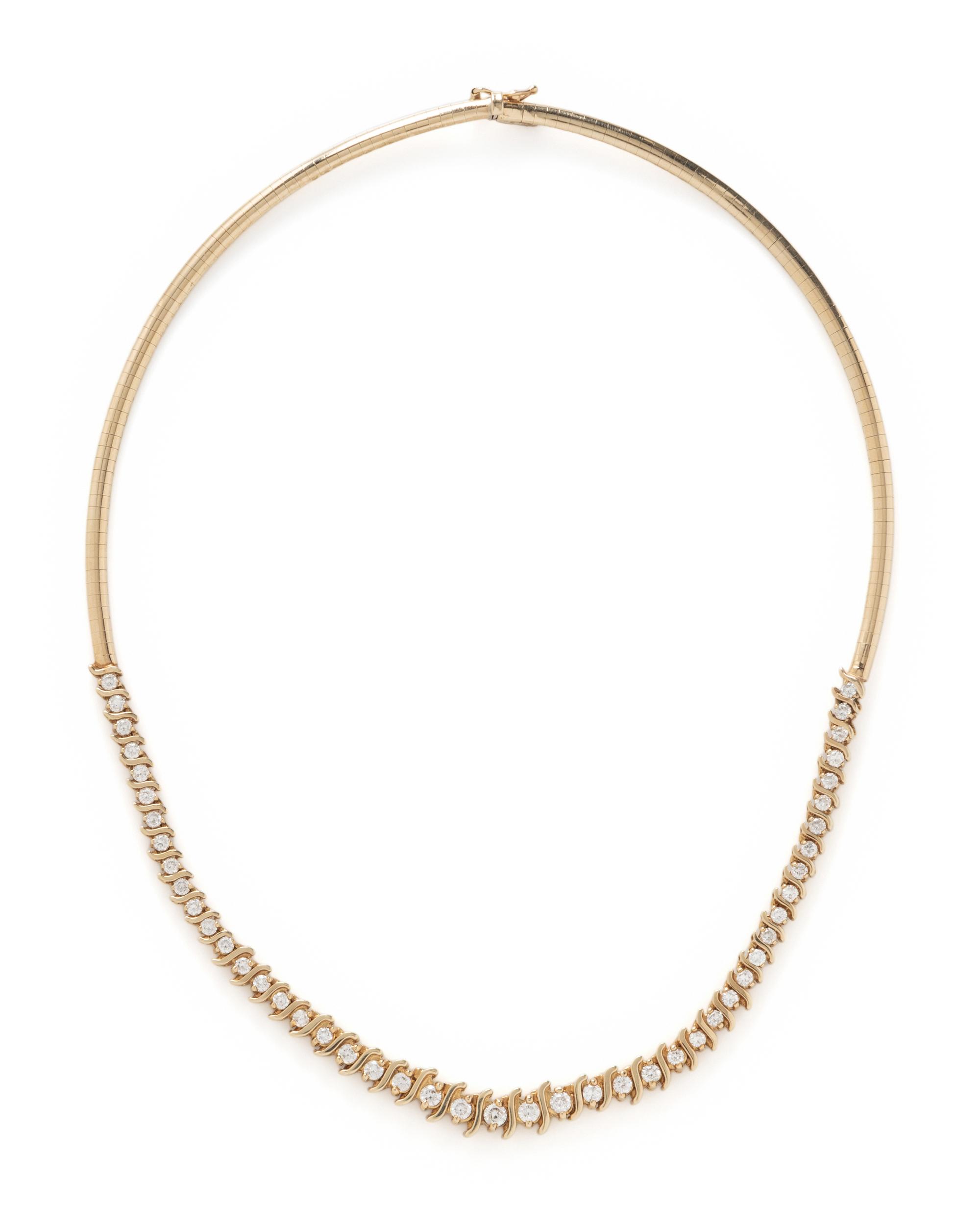 YELLOW GOLD AND DIAMOND NECKLACE