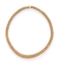 YELLOW GOLD NECKLACE